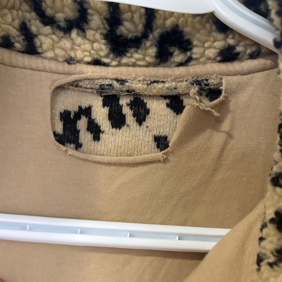 Polo by Ralph Lauren Animal Print Teddy Jacket - Picture 6 of 6